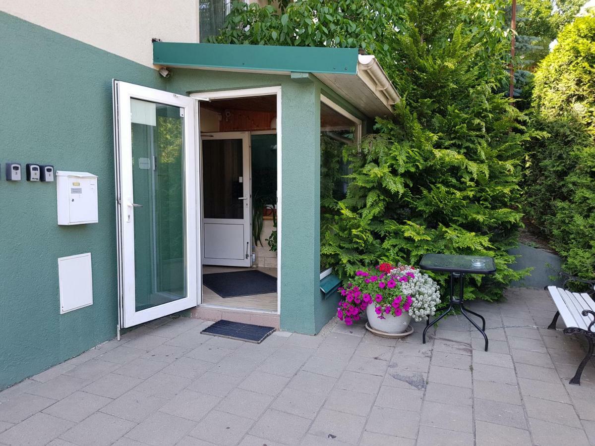 Cozy Garden Free Parking Apartment VNO Exterior foto