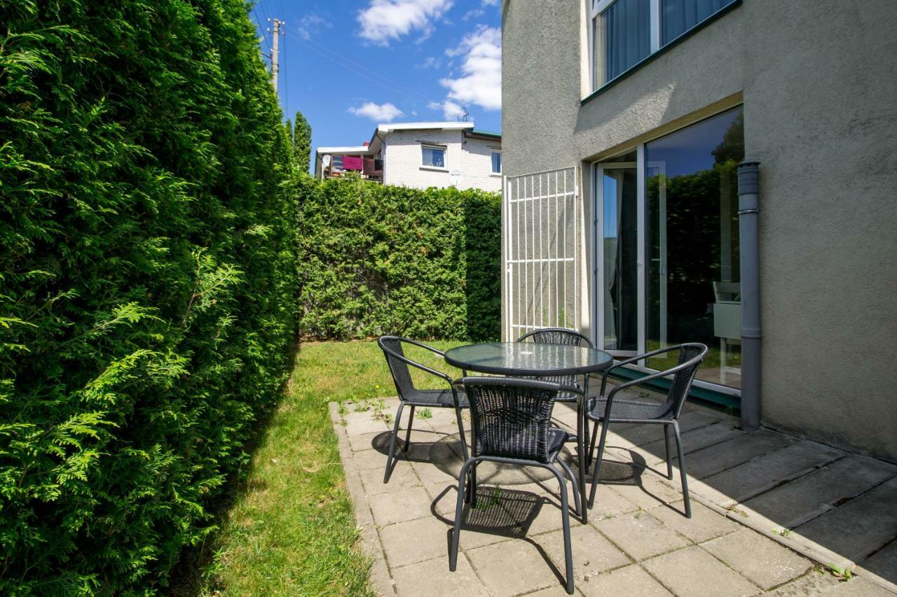 Cozy Garden Free Parking Apartment VNO Exterior foto